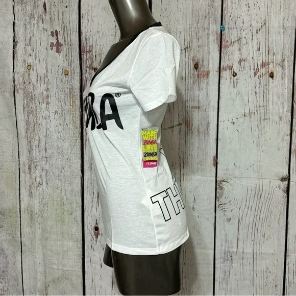 ZUMBA FITNESS women’s Shapely V-Neck Tee in White “Join The Party” Large NWT - Picture 3 of 9